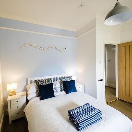 Flat 1 Flint House Tenby - 2 Bedroom - Garden - Dog Friendly Εξωτερικό φωτογραφία